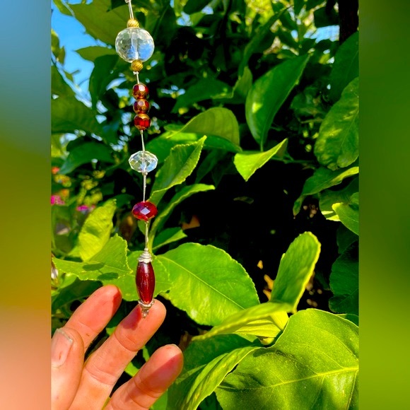 Red crystal sun catcher - Picture 5 of 11